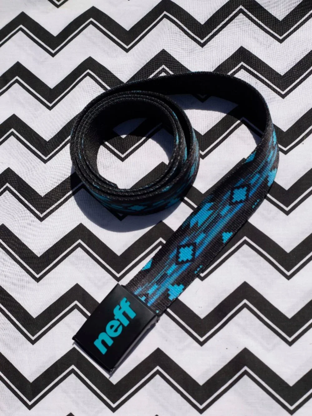 -54-NEFF Native Pattern Locking Fabric Belt | Skate Alt Casual Cultural Fashion